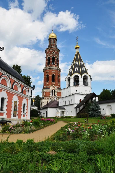 Grote Kleine Klokkentorens John Theologian Monastery Poshupovo Regio Ryazan Juli — Stockfoto