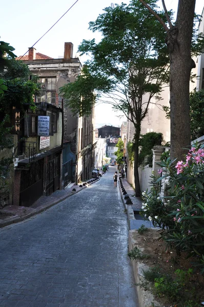 Tam Anlamıyla Şehrin Güzel Bir Caddesi Şehir Panoraması Temmuz 2021 — Stok fotoğraf