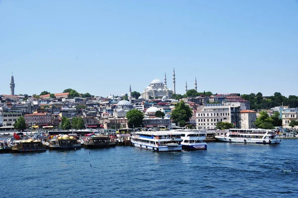 Panorama Porto Marítimo Istambul Barcos Recreio Cais Julho 2021 Istambul — Fotografia de Stock