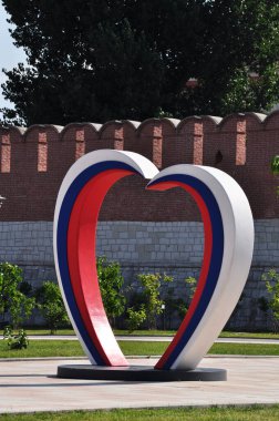 Kale duvarındaki aşıkların kalbi. Sevgililer Günü. Sevgililer Günü.