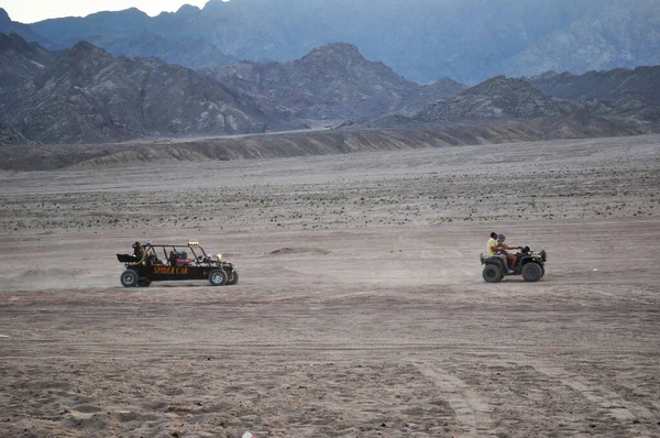 Sports Activities Desert People Ride All Terrain Vehicles Sand Backdrop — Stock Photo, Image