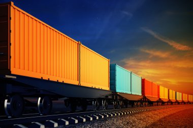 yük treni kapları ile