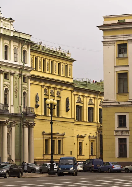 Edifício vintage no centro de São Petersburgo. Rússia . — Fotografia de Stock