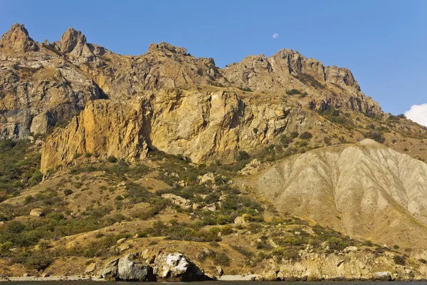 Berg reserve op de kust van de Zwarte Zee — Stockfoto