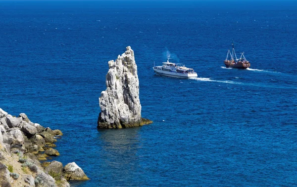 Ai-Todor Bay.Crimea yelken kaya