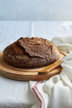 geleneksel yuvarlak çavdar ekmeği