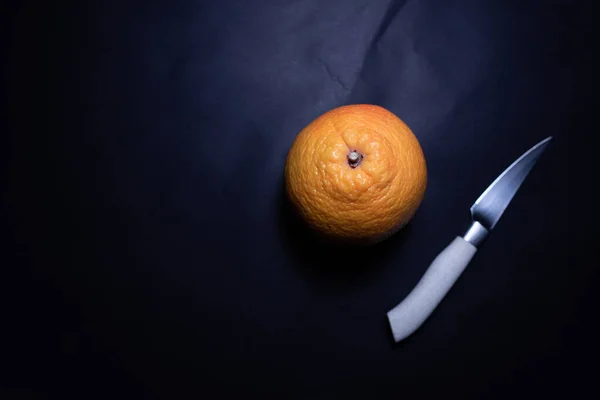 Oranje Detail Met Wat Druppels Erop — Stockfoto