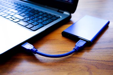 Dizüstü bilgisayara bağlı harici hdd kapat görünümü