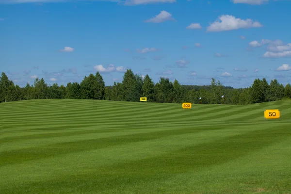 Golfové pole aktivní odpočinek — Stock fotografie