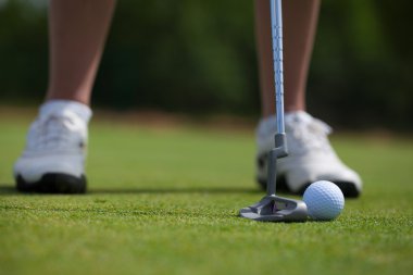 İçinde dokunarak golfçü