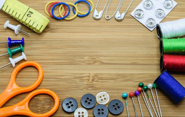 dikiş takımı iğne iş için