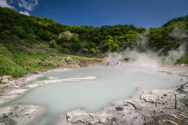 Kükürt kaplıca Oyunuma Gölü, Noboribetsu Onsen, Hokkaido, 