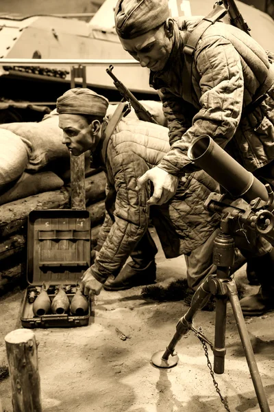 Reconstruction de la Seconde Guerre mondiale dans le musée de Minsk de la Grande Guerre patriotique . — Photo