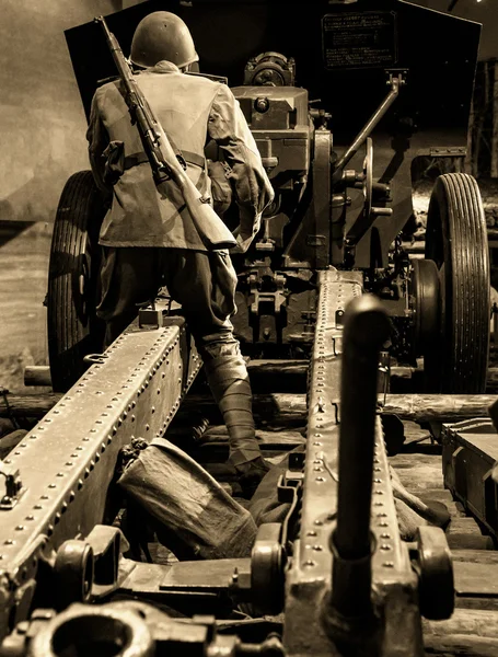 Reconstrução da Segunda Guerra Mundial no Museu de Minsk da Grande Guerra Patriótica . — Fotografia de Stock