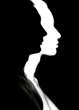 Yüz erkek ve kadın silüeti.