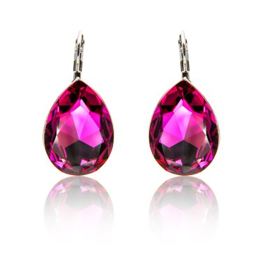 Çift elmas küpe beyaz izole