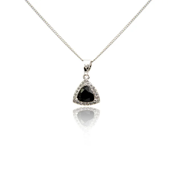 Pingente de diamante espinélio preto isolado em branco — Fotografia de Stock