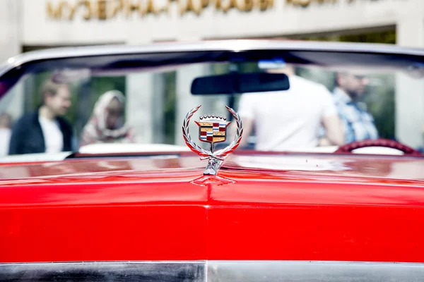 Exposición de coches retro y vintage . — Foto de Stock