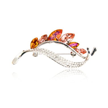 Beyaz izole Elmas Broş