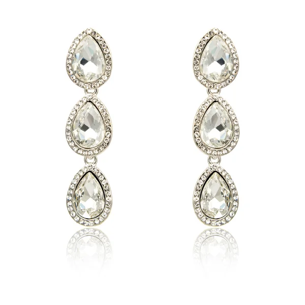 실버 다이아몬드 귀걸이 흰색 절연의 쌍 — 스톡 사진