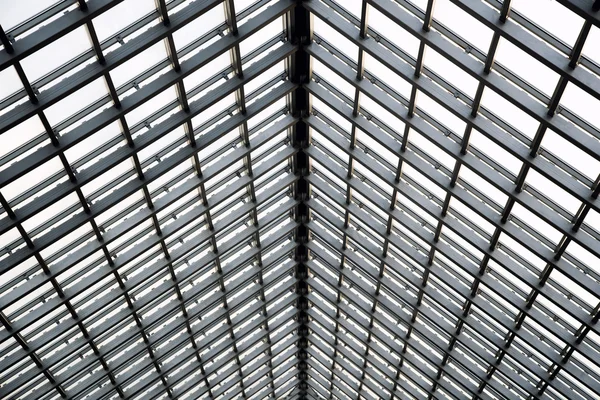 Прозрачный потолок — стоковое фото
