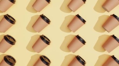 Kahverengi kağıt kahve fincanları, modaya uygun sarı arka planda hareket eder. Kahve hazır..