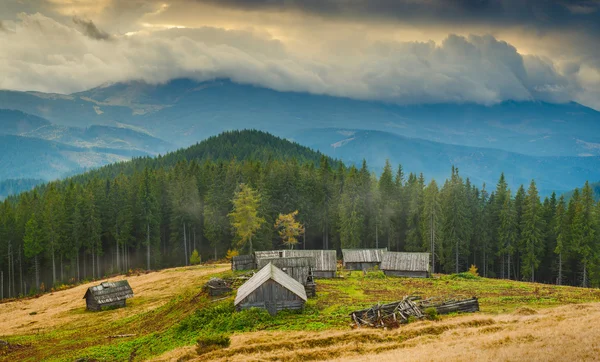 Красные облака — стоковое фото