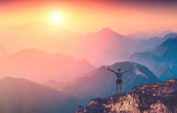 Bienvenidos al amanecer. — Foto de Stock