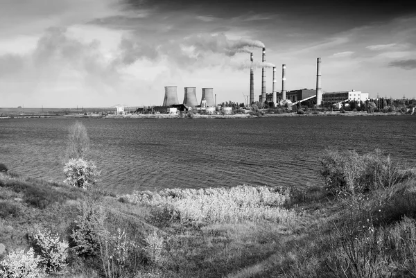 Thermal power station. Black and white — Stock Photo, Image