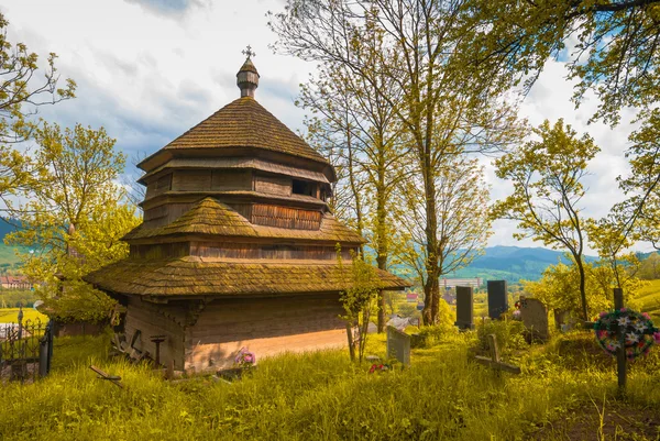 Old cemetary near the church — Stockfoto