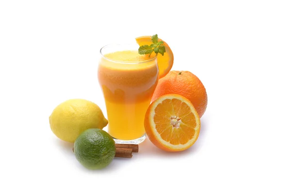 Citrus juice and fruits on white background — Stock Photo, Image