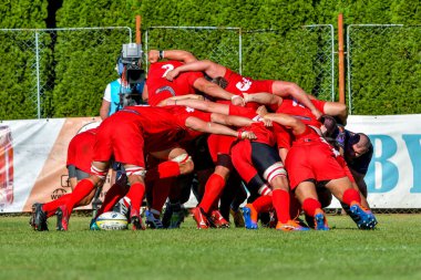 Brasov, Romanya, 30 Ağustos 2020 - Dinamo Rugby VS RUGBY U Cluj Oficial, yarı final Süper Liga Cec Bank arasındaki maçta bilinmeyen rugby oyuncusu