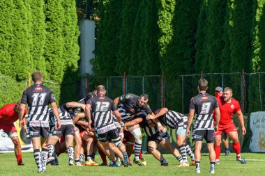 Brasov, Romanya, 30 Ağustos 2020 - Dinamo Rugby VS RUGBY U Cluj Oficial, yarı final Süper Liga Cec Bank arasındaki maçta bilinmeyen rugby oyuncusu