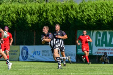 Brasov, Romanya, 30 Ağustos 2020 - Dinamo Rugby VS RUGBY U Cluj Oficial, yarı final Süper Liga Cec Bank arasındaki maçta bilinmeyen rugby oyuncusu