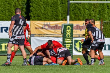 Brasov, Romanya, 30 Ağustos 2020 - Dinamo Rugby VS RUGBY U Cluj Oficial, yarı final Süper Liga Cec Bank arasındaki maçta bilinmeyen rugby oyuncusu