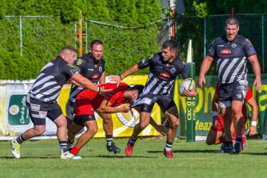 Brasov, Romanya, 30 Ağustos 2020 - Dinamo Rugby VS RUGBY U Cluj Oficial, yarı final Süper Liga Cec Bank arasındaki maçta bilinmeyen rugby oyuncusu