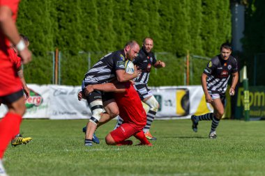 Brasov, Romanya, 30 Ağustos 2020 - Dinamo Rugby VS RUGBY U Cluj Oficial, yarı final Süper Liga Cec Bank arasındaki maçta bilinmeyen rugby oyuncusu