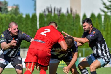 Brasov, Romanya, 30 Ağustos 2020 - Dinamo Rugby VS RUGBY U Cluj Oficial, yarı final Süper Liga Cec Bank arasındaki maçta bilinmeyen rugby oyuncusu