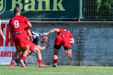 Brasov, Romanya, 30 Ağustos 2020 - Dinamo Rugby VS RUGBY U Cluj Oficial, yarı final Süper Liga Cec Bank arasındaki maçta bilinmeyen rugby oyuncusu