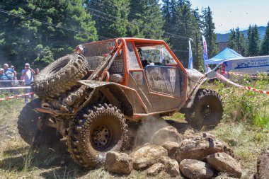 Harghita Bai, Miercurea Ciuc, ROMANIA 10-11 Ağustos: HARGHITA TROPHY 2018 Bilinmeyen Yarışmacı Romanya Off-Road Şampiyonası 'nın en uzun günü.