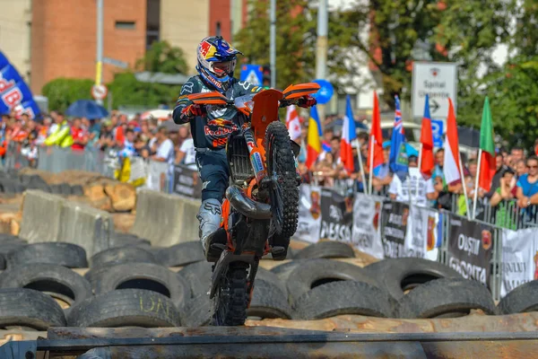 Sibiu Roemenië Juli Onbekende Concurrent Red Bull Roemeniacs Hard Enduro — Stockfoto