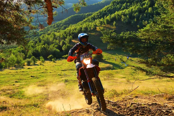 Сибиу Румыния Июля Неизвестный Конкурент Red Bull Romaniacs Hard Enduro — стоковое фото