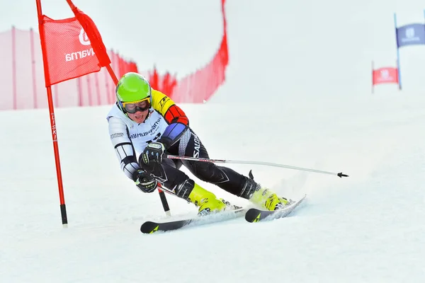 Brasov Romania Şubat 2017 Romanya Daki Bilinmeyen Genç Rakipler Husqvarna — Stok fotoğraf