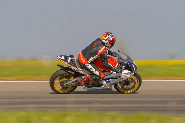 Motopark Roménia Roménia Abril 2017 Pilotos Desconhecidos Que Competem Bmu — Fotografia de Stock