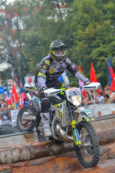 Sibiu Romania 7月24日 Red Bull Romaniacs Hard Enduro Rallyで知られていないライバル 世界で最も過酷なエンデューロ — ストック写真