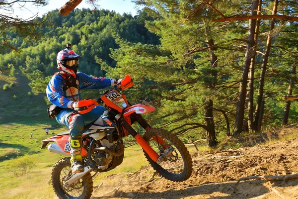 Sibiu Romania Luglio Sconosciuto Concorrente Red Bull Romaniacs Hard Enduro — Foto Stock