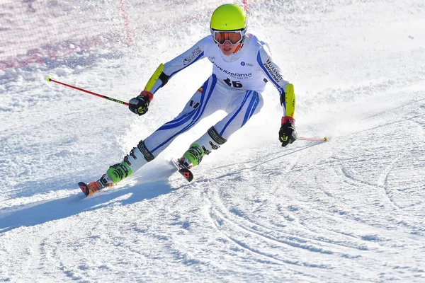 Brasov Romania Febrero 2017 Jóvenes Competidores Rumania Husqvarna Cup Junior —  Fotos de Stock