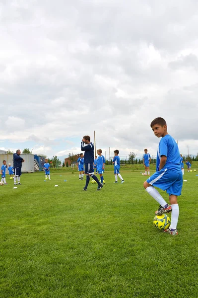 Ghimbav Brasov Romania Agosto Campamento Entrenamiento Fútbol Para Niños Niños —  Fotos de Stock