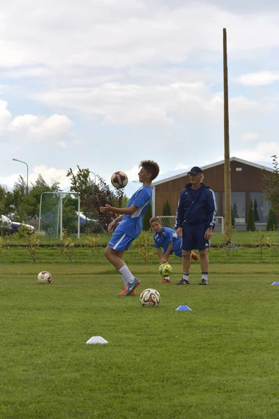 Ghimbav Brasov Romania Agosto Campamento Entrenamiento Fútbol Para Niños Niños —  Fotos de Stock