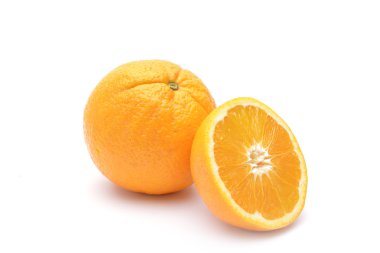 Beyaz üzerine izole edilmiş turuncu